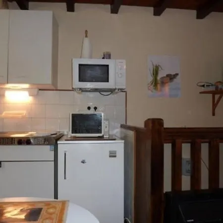 Casa vacanze Capoulet-et-junac, 2 Pièces, 2 Personnes - Fr-1-419-99 *